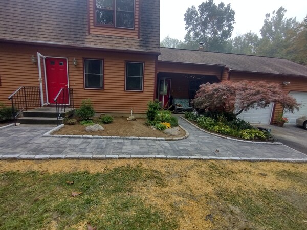 Before & After Landscaping in Milford, CT (9)